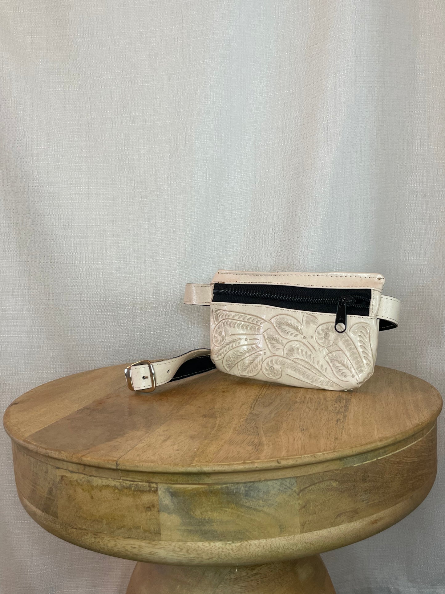 Meztli Leather Crossbody / Belt Bag